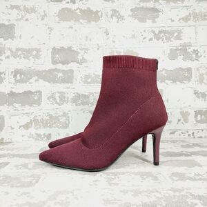 NEW Calvin Klein Gabby Burgundy Knit Pointed Toe Stiletto Sock Booties E93